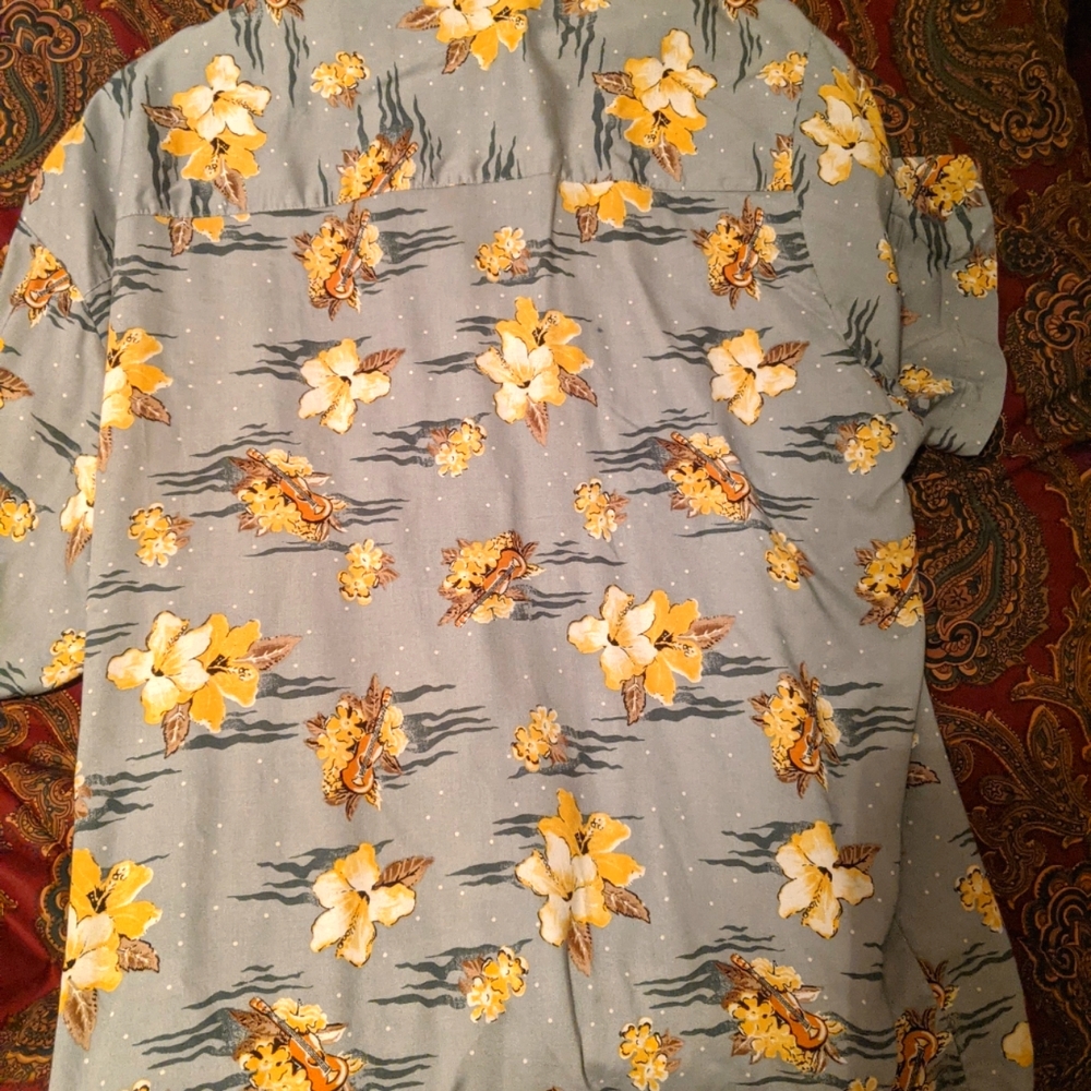 Mens Short Sleeve Casual Button Down Shirt